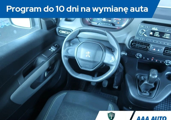 Peugeot Rifter cena 60000 przebieg: 146160, rok produkcji 2019 z Skarszewy małe 172